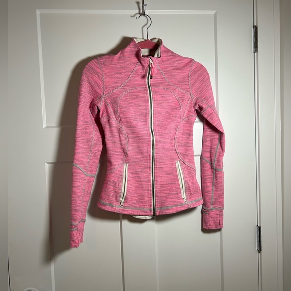 lululemon athletica Jackets & Blazers - Size 4 lululemon Define jacket - vintage lululemon Forme jacket